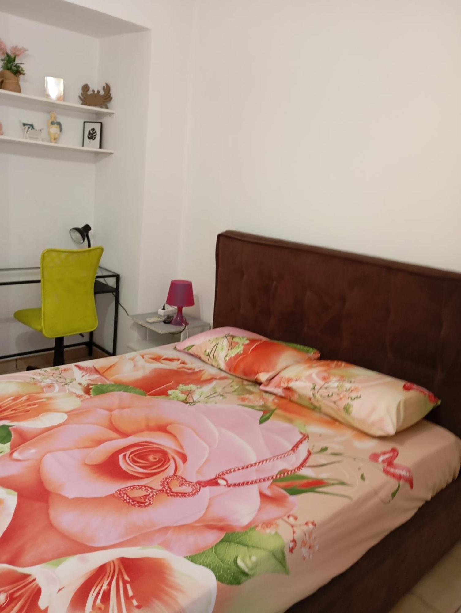 Apartament Aperriton Ateny Zewnętrze zdjęcie